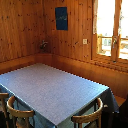Gruppenhaus Im Walliser Alpstyle * Ernen