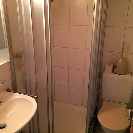 Gruppenhaus Im Walliser Alpstyle * Ernen